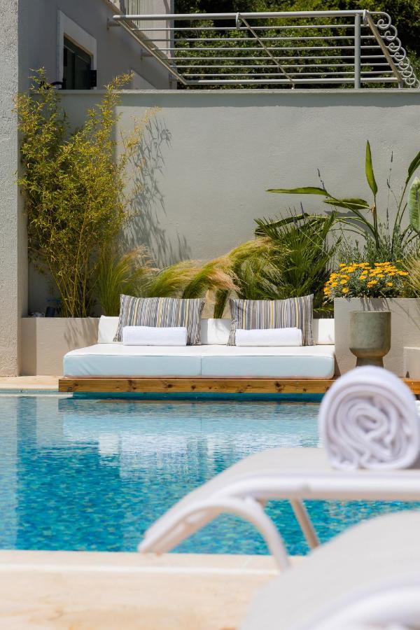 Leveque - Sea View - 3 Bedrooms *