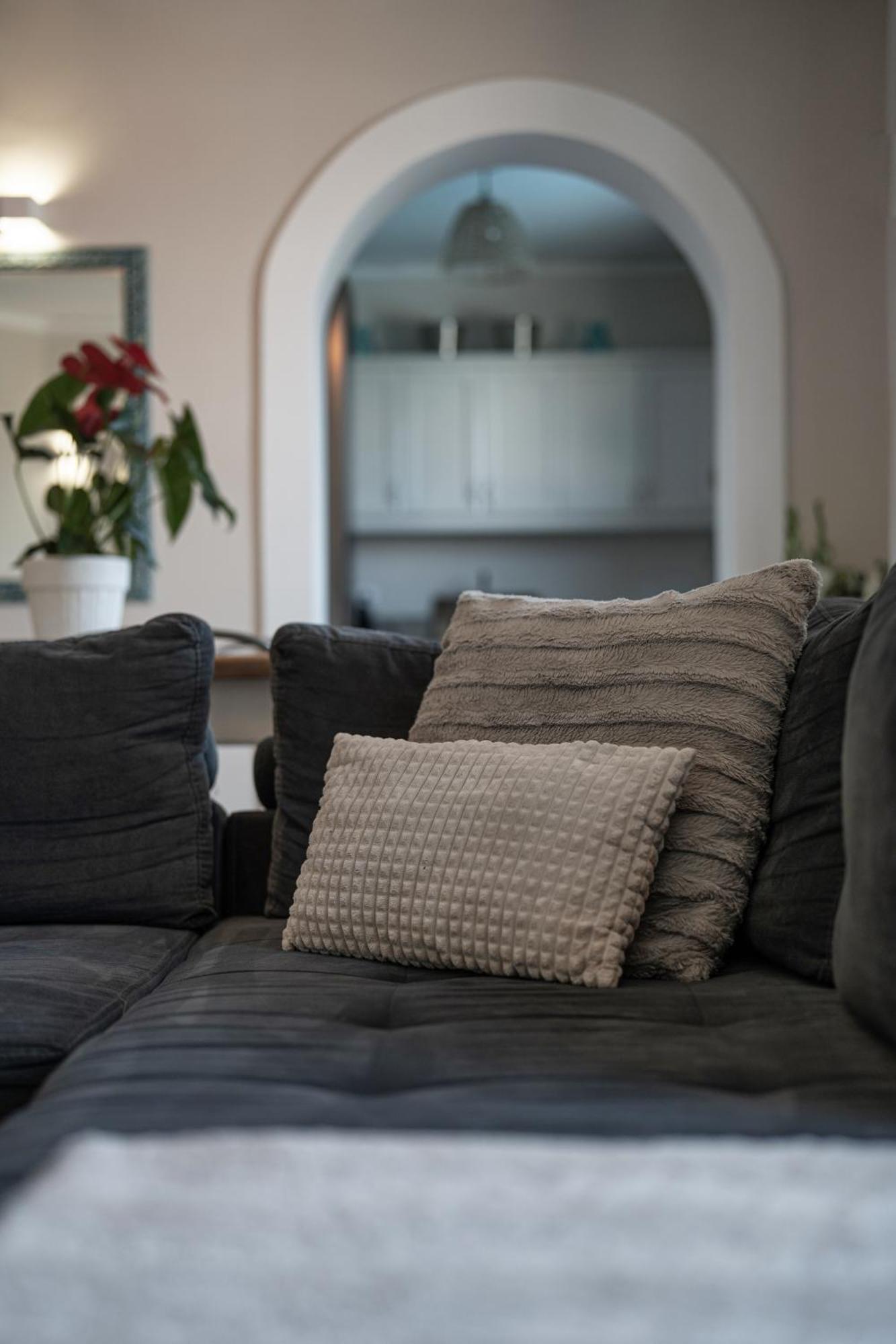 Villa Leveque - Sea View - 3 Bedrooms *