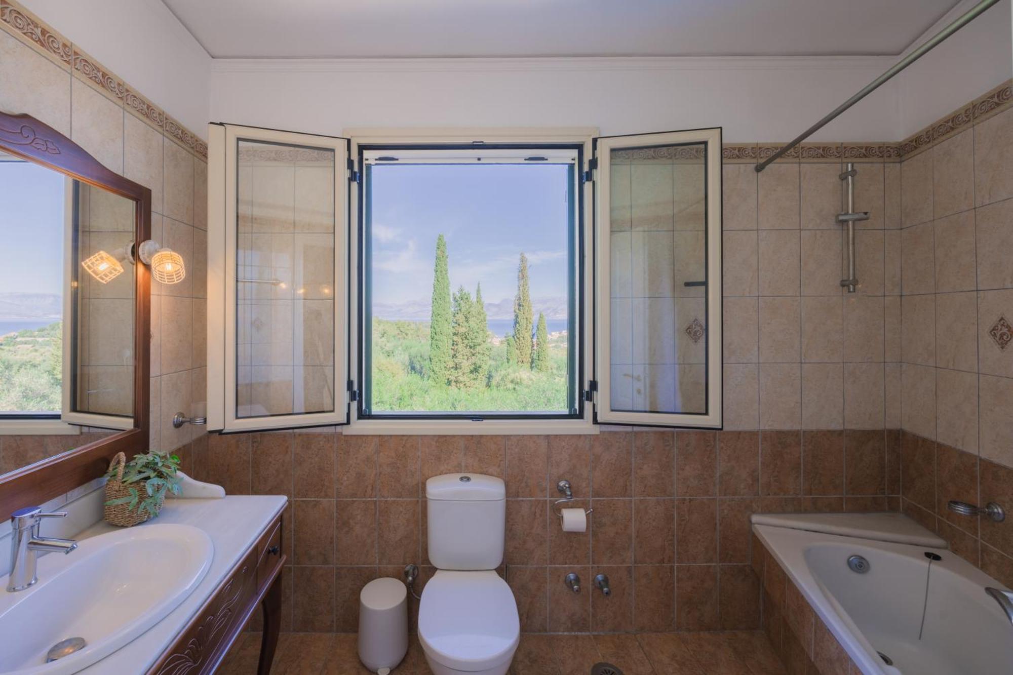 Leveque - Sea View - 3 Bedrooms Villa Kassiopi